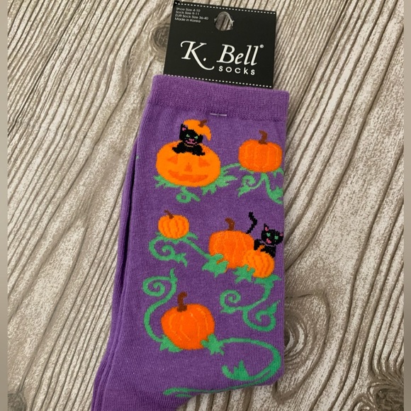 K. Bell Accessories - Women’s purple crew socks with cats and pumpkins. Size 4-10.